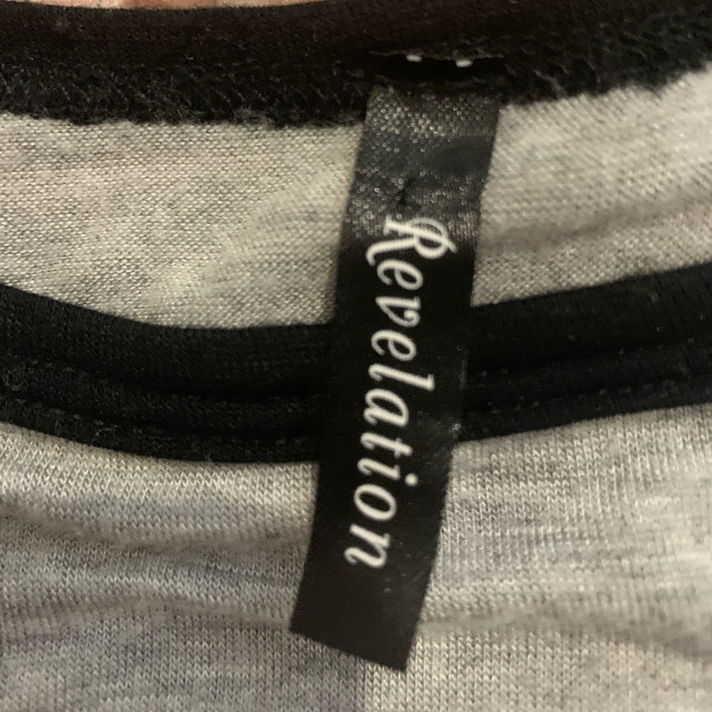 Shirt - Picture 4 of 4